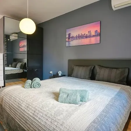 Comfort In Center Apartamento *