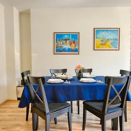 Comfort In Center * Varna